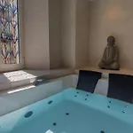 Апартаменты Magnifique - Jacuzzi - Port De Ницца